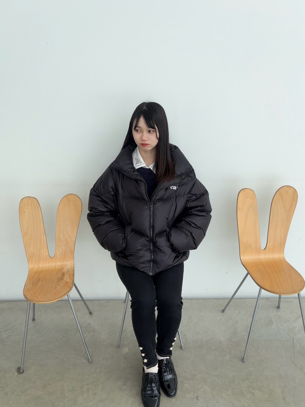「emisのアイテム（ダウンジャケット/コート、ブラック系）」を使った、s0a3a2a8chanさん（レディース・158cm）の春コーディネートの1枚目の写真