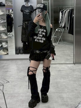 「アイテム（レッグウォーマー）」を使った、Never mind the XU / Chikashitsu+さん（レディース・160cm）の秋コーディネート