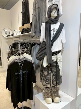 「FREE WORLD ORDER（フリーワールドオーダー）のアイテム」を使った、Never mind the XU / Chikashitsu+さん（レディース・162cm）の冬コーディネート