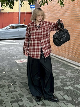 「アイテム（タンクトップ）」を使った、Never mind the XU / Chikashitsu+さん（レディース・161cm）の秋コーディネート
