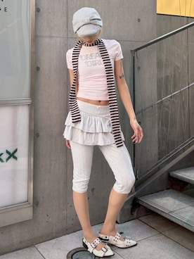 「Unopened gift（アンオープンドギフト）の【Unopened gift】dreamgirl never cry baby t / 【アンオープンドギフト】ロゴラインストーンフィット半袖Tシャツ（Tシャツ/カットソー、ピンク系）」を使った、Never mind the XU / Chikashitsu+さん（メンズ・167cm）の春コーディネート