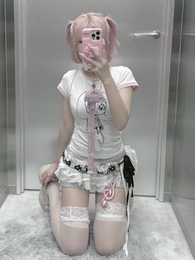 「アイテム（キーホルダー）」を使った、Never mind the XU / Chikashitsu+さん（レディース・152cm）の秋コーディネート