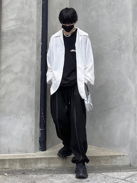 「Chikashitsu +（チカシツプラス）のアイテム（チノパンツ）」を使った、Never mind the XU / Chikashitsu+さん（メンズ・170cm）の秋コーディネート