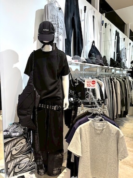 「アイテム（スウェットパンツ）」を使った、Never mind the XU / Chikashitsu+さん（骨格ウェーブ・レディース・160cm）の秋コーディネート