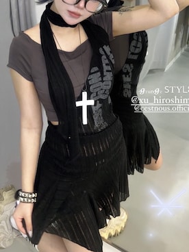 「Never mind the XU / Chikashitsu+（ネバーマインド ザ エックスユー / チカシツプラス）のアイテム（ネックレス）」を使った、Never mind the XU / Chikashitsu+さん（レディース・153cm）の秋コーディネート