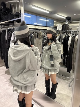 「アイテム（マフラー）」を使った、Never mind the XU / Chikashitsu+さん（レディース・153cm）の秋コーディネート