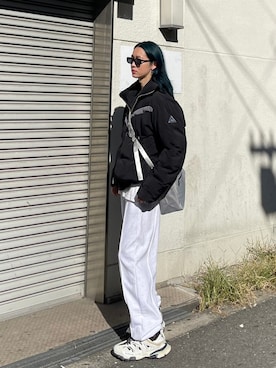「Chikashitsu +（チカシツプラス）のアイテム（バッグ）」を使った、Never mind the XU / Chikashitsu+さん（メンズ・179cm）の冬コーディネート