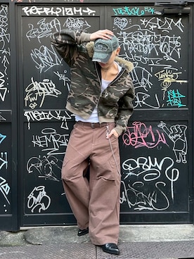 「Chikashitsu +（チカシツプラス）のアイテム」を使った、Never mind the XU / Chikashitsu+さん（メンズ・185cm）の春コーディネート