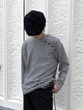 「Never mind the XU / Chikashitsu+（ネバーマインド ザ エックスユー / チカシツプラス）の【nmtc+】diagonal button border long sleeve / 【エヌエムティーシープラス】ダイアゴナルボタンボーダー長袖Ｔシャツ（Tシャツ/カットソー、グレー系）」を使った、Never mind the XU / Chikashitsu+さん（レディース・150cm）の夏コーディネート
