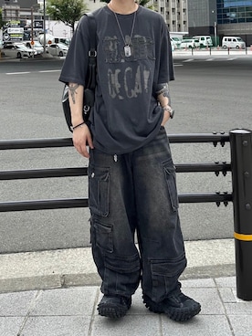 「Chikashitsu +（チカシツプラス）のアイテム（Tシャツ/カットソー）」を使った、Never mind the XU / Chikashitsu+さん（メンズ・170cm）の夏コーディネート