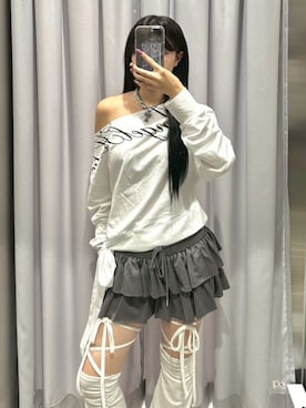 「アイテム（レッグウォーマー）」を使った、Never mind the XU / Chikashitsu+さん（レディース・158cm）の秋コーディネート