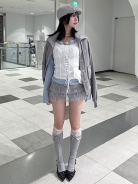 「Never mind the XU / Chikashitsu+（ネバーマインド ザ エックスユー / チカシツプラス）の【Nerd out XU】collar knee socks / 【ナードアウトエックスユー】カラーニーソックス <着用動画あり>（ソックス/靴下、グレー系）」を使った、Never mind the XU / Chikashitsu+さん（レディース・157cm）の春コーディネート