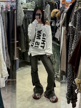 「Never mind the XU / Chikashitsu+（ネバーマインド ザ エックスユー / チカシツプラス）のアイテム（ネックレス）」を使った、Never mind the XU / Chikashitsu+さん（レディース・153cm）の秋コーディネート