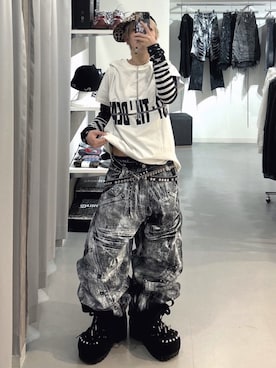 「Never mind the XU（ネバーマインドザエックスユー）の【Never mind the XU】studs belt / 【ネバーマインド ザ エックスユー】スタッズベルト（ベルト、ブラック系）」を使った、Never mind the XU / Chikashitsu+さん（メンズ・167cm）の春コーディネート