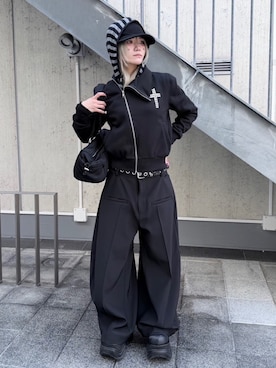 「Never mind the XU / Chikashitsu+（ネバーマインド ザ エックスユー / チカシツプラス）の【nmtc+】cross design diagonal zip up sweat / 【エヌエムティーシープラス】クロスデザインダイアゴナルジップアップスウェット（スウェット、ブラック系）」を使った、Never mind the XU / Chikashitsu+さん（メンズ・167cm）の春コーディネート