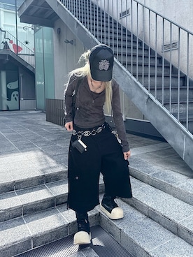 「アイテム（カーゴパンツ）」を使った、Never mind the XU / Chikashitsu+さん（レディース・160cm）の秋コーディネート