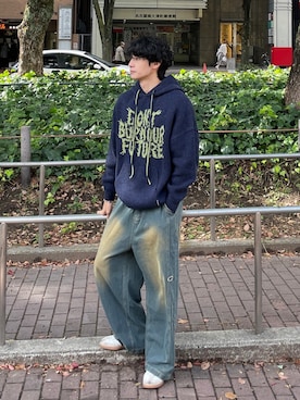 「AJOBYAJO（アジョバイアジョ）のアイテム（トップス）」を使った、Never mind the XU / Chikashitsu+さん（メンズ・183cm）の秋コーディネート