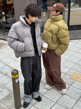 「アイテム（カーゴパンツ）」を使った、Never mind the XU / Chikashitsu+さん（メンズ・180cm）の冬コーディネート