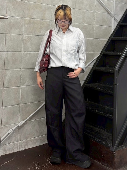 Chikashitsu +】Curve line wide pants / 【チカシツプラス】カーブ Chikashitsu +】Curve line wide pants / 【チカシツプラス】カーブ