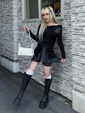 「UGLY SHADOW（アグリーシャドウ）のアイテム」を使った、Never mind the XU / Chikashitsu+さん（レディース・153cm）の秋コーディネート