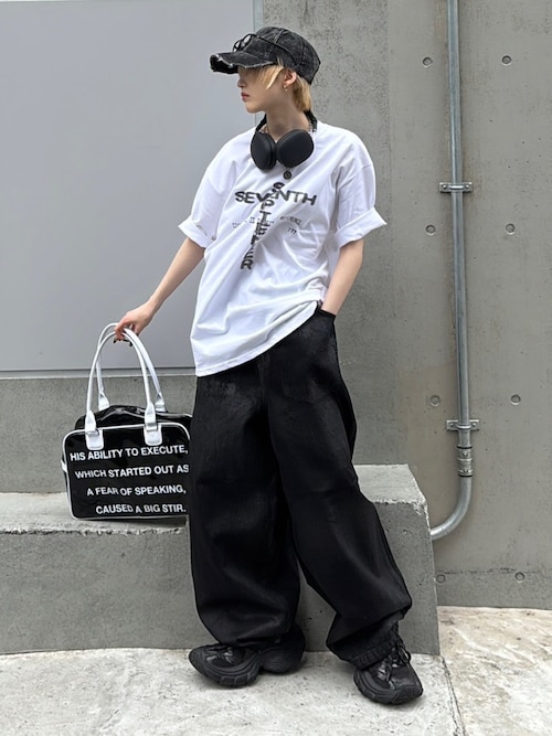 【Chikashitsu+】coating damage wide denim Chikashitsu +】coating damage wide denim pants