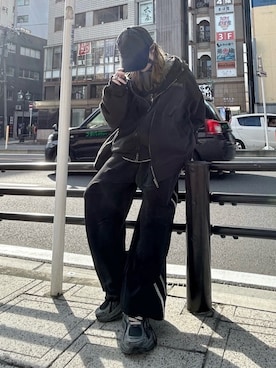 「アイテム（パーカー）」を使った、Never mind the XU / Chikashitsu+さん（レディース・156cm）の秋コーディネート