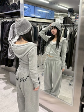 「Never mind the XU / Chikashitsu+（ネバーマインド ザ エックスユー / チカシツプラス）のアイテム」を使った、Never mind the XU / Chikashitsu+さん（レディース・153cm）の秋コーディネート