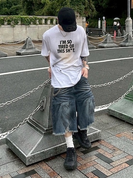 「Chikashitsu +（チカシツプラス）のアイテム（デニムパンツ）」を使った、Never mind the XU / Chikashitsu+さん（メンズ・170cm）の秋コーディネート