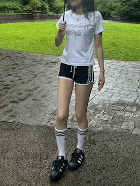 「Chikashitsu +（チカシツプラス）のアイテム（Tシャツ/カットソー）」を使った、Never mind the XU / Chikashitsu+さん（レディース・168cm）の夏コーディネート