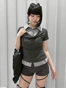 「Never mind the XU / Chikashitsu+（ネバーマインド ザ エックスユー / チカシツプラス）の【nmtc+】Layered Draped Shirring Shirt Top / 【エヌエムティーシープラス】レイヤードドレープシャーリング半袖シャツトップス（シャツ/ブラウス、グレー系）」を使った、Never mind the XU / Chikashitsu+さん（レディース・150cm）の夏コーディネート