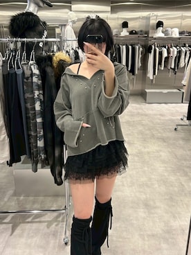 「アイテム（レッグウェア）」を使った、Never mind the XU / Chikashitsu+さん（レディース・169cm）の秋コーディネート