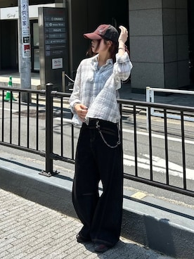 「アイテム（デニムパンツ）」を使った、Never mind the XU / Chikashitsu+さん（レディース・165cm）の夏コーディネート