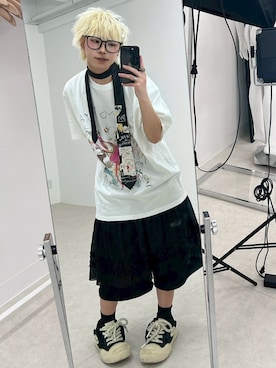 「Never mind the XU / Chikashitsu+（ネバーマインド ザ エックスユー / チカシツプラス）の【Nerd out XU】see-through midium frill banding skirt / 【ナードアウトエックスユー】シースルーミディアムフリルバンディングスカート<着用動画あり>（スカート、ブラック系）」を使った、Never mind the XU / Chikashitsu+さん（メンズ・170cm）の夏コーディネート