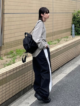 「Chikashitsu +（チカシツプラス）のアイテム（カーゴパンツ）」を使った、Never mind the XU / Chikashitsu+さん（レディース・159cm）の秋コーディネート