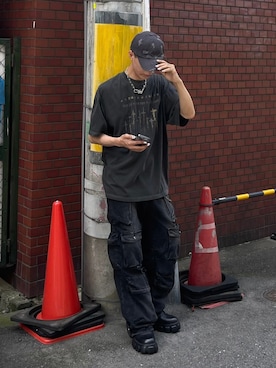 「Chikashitsu +（チカシツプラス）のアイテム（Tシャツ/カットソー）」を使った、Never mind the XU / Chikashitsu+さん（メンズ・171cm）の夏コーディネート