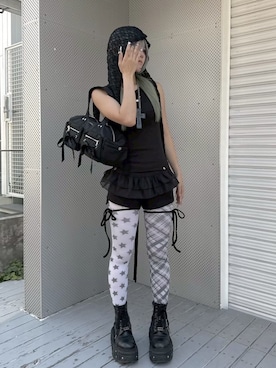 「NOT KNOWING（ノットノーイング）のアイテム」を使った、Never mind the XU / Chikashitsu+さん（レディース・160cm）の冬コーディネート