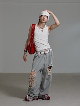 「アイテム（ニットキャップ/ビーニー）」を使った、Never mind the XU / Chikashitsu+さん（メンズ・177cm）の夏コーディネート