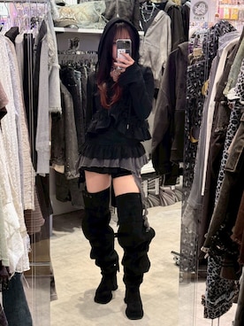 「アイテム（スウェットパンツ）」を使った、Never mind the XU / Chikashitsu+さん（レディース・153cm）の冬コーディネート