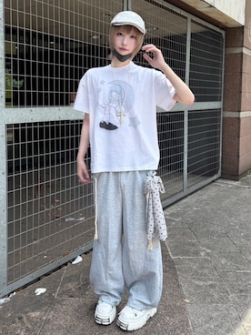 「Never mind the XU / Chikashitsu+（ネバーマインド ザ エックスユー / チカシツプラス）の【Nerd out XU】waist rope loose sweat pants / 【ナードアウトエックスユー】ウエストロープルーズスウェットパンツ（スウェットパンツ、グレー系）」を使った、Never mind the XU / Chikashitsu+さん（メンズ・170cm）の夏コーディネート