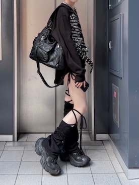 「アイテム（レッグウォーマー）」を使った、Never mind the XU / Chikashitsu+さん（レディース・165cm）の冬コーディネート