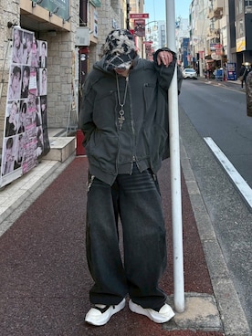 「SURGERY（サージェリー）のアイテム（トップス）」を使った、Never mind the XU / Chikashitsu+さん（メンズ・171cm）の冬コーディネート