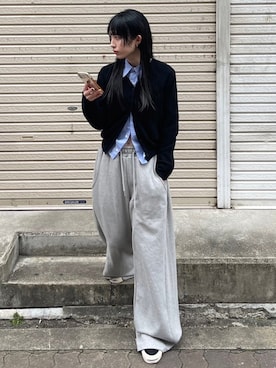 「Chikashitsu +（チカシツプラス）のアイテム（スウェットパンツ）」を使った、Never mind the XU / Chikashitsu+さん（レディース・159cm）の春コーディネート