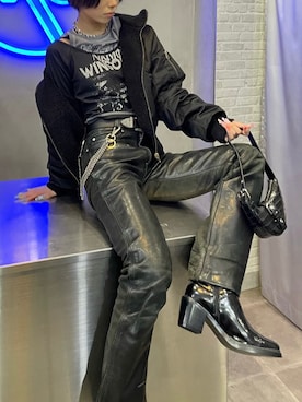 「runningHIGH（ランニングハイ）のアイテム」を使った、Never mind the XU / Chikashitsu+さん（レディース・153cm）の冬コーディネート