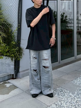 「Chikashitsu +（チカシツプラス）のアイテム（デニムパンツ）」を使った、Never mind the XU / Chikashitsu+さん（メンズ・178cm）の秋コーディネート