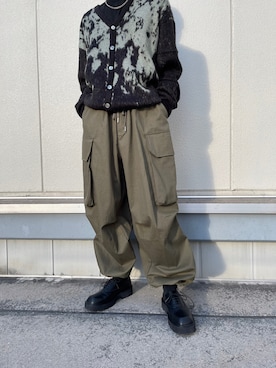 「NOMANUAL（NOMANUAL）のアイテム（トップス）」を使った、Never mind the XU / Chikashitsu+さん（メンズ・175cm）の冬コーディネート