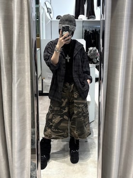 「秋服」｜「アイテム（帽子）」を使った、Never mind the XU / Chikashitsu+さん（レディース・156cm）の秋コーディネート