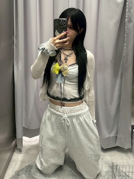 「アイテム（スウェットパンツ）」を使った、Never mind the XU / Chikashitsu+さん（骨格ウェーブ・レディース・158cm）の秋コーディネート