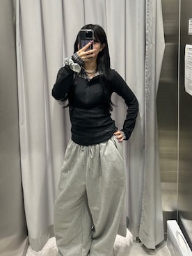 「アイテム（スウェットパンツ）」を使った、Never mind the XU / Chikashitsu+さん（レディース・153cm）の秋コーディネート