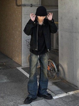 「Chikashitsu +（チカシツプラス）のアイテム（パンツ）」を使った、Never mind the XU / Chikashitsu+さん（メンズ・177cm）の冬コーディネート