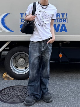 「Chikashitsu +（チカシツプラス）の【Chikashitsu +】stamp printing ringer tee (3color) / 【チカシツプラス】スタンププリントリンガー半袖Tシャツ＜着用動画あり＞（Tシャツ/カットソー、ホワイト系）」を使った、Never mind the XU / Chikashitsu+さん（メンズ・171cm）の夏コーディネート